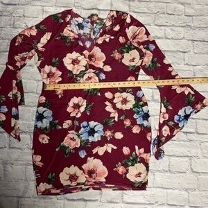 Forever 21 plus 3x floral dress long flowy sleeves